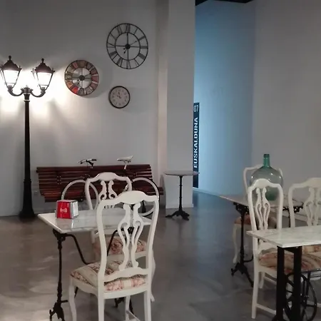 بيت شباب Iron *