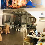 بيت شباب Iron بلباو