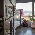 Iron بيت شباب