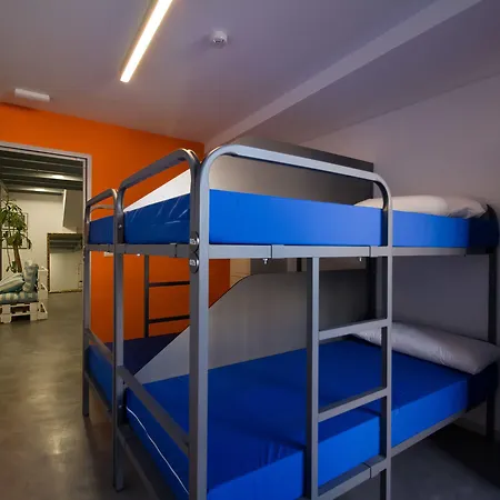 Auberge de jeunesse Iron *