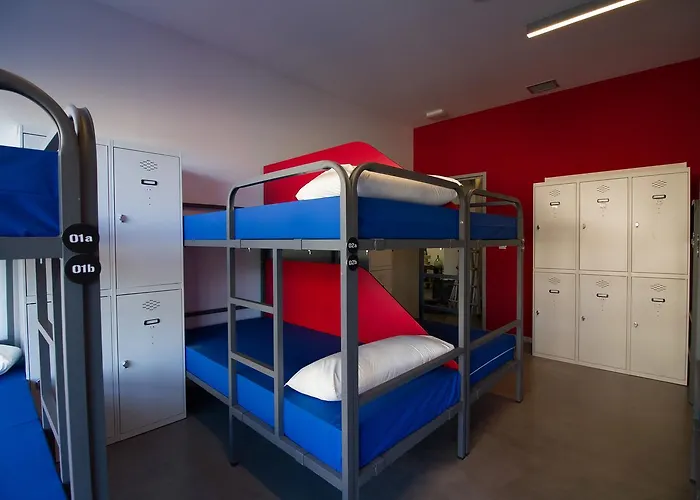 奥尔艾恩旅舍 *